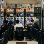 Игровые автоматы 2025 года на экране устройства