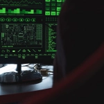 Интерфейс слот игры Gates of Olympus 1000 с барабанами и символами